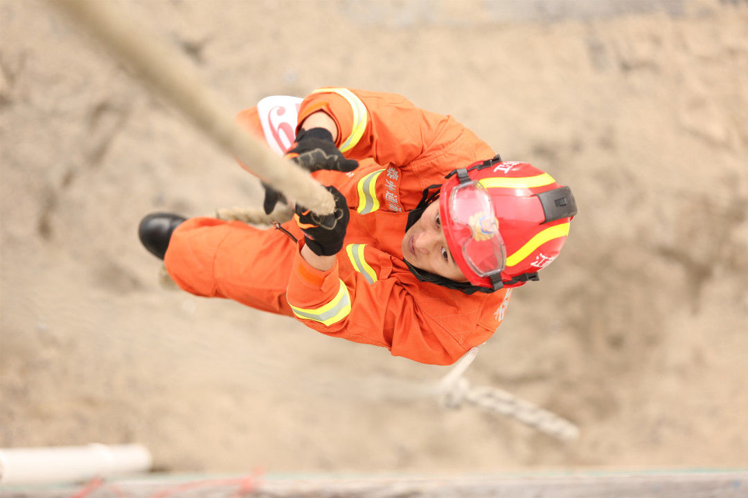 九游体育下载拳击杯赛，岭东海豚队与江畔铁骑队逆转，体能对抗拉满！冲刺阶段不容有失的简单介绍