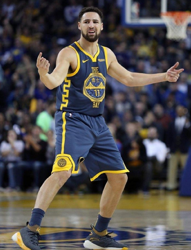 九游体育官网关于冲刺阶段体能课后；金州勇士调整名单备战全明星赛；话题不断；赛季目标并未改变的信息